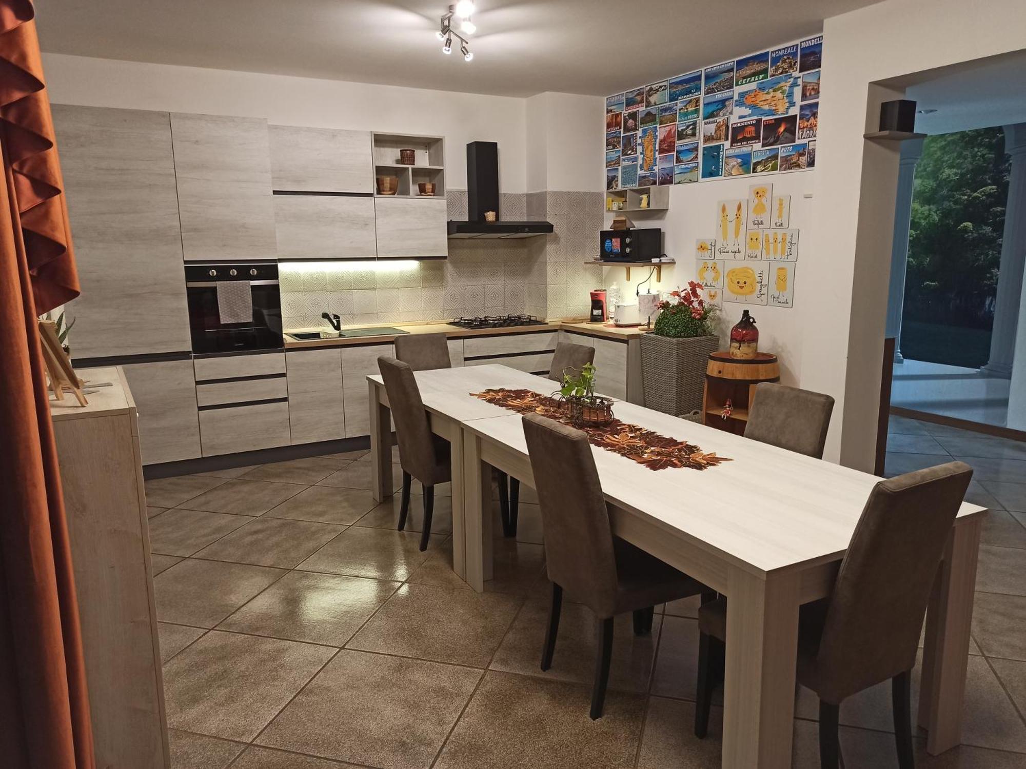 Lukas Home Con Il Cuore Appartamento 3 Camere Al Piano Terra E Appartamento 1 Camera In Taverna Merone Exterior photo