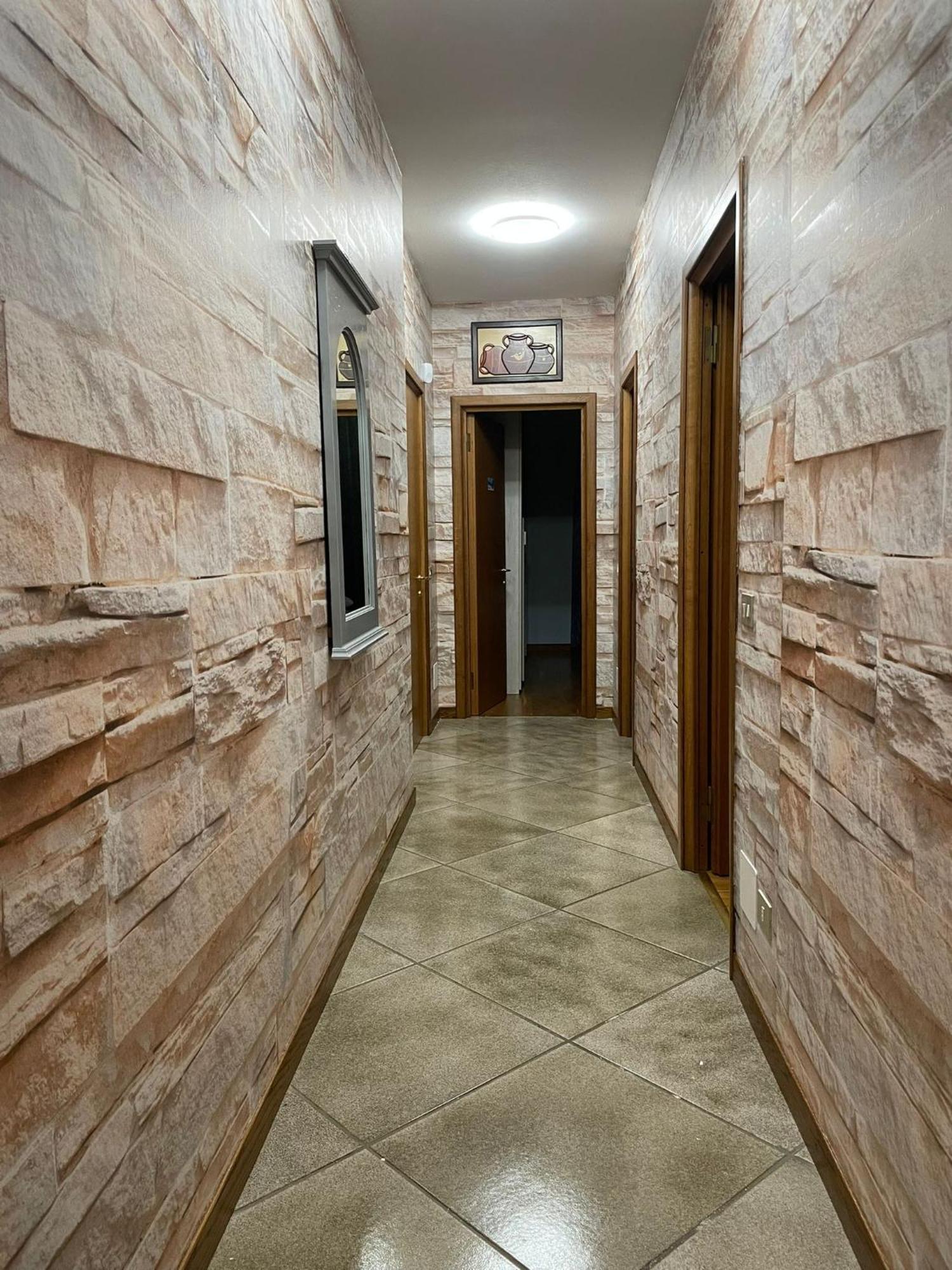 Lukas Home Con Il Cuore Appartamento 3 Camere Al Piano Terra E Appartamento 1 Camera In Taverna Merone Exterior photo